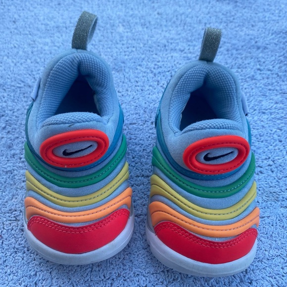 nike dynamo rainbow